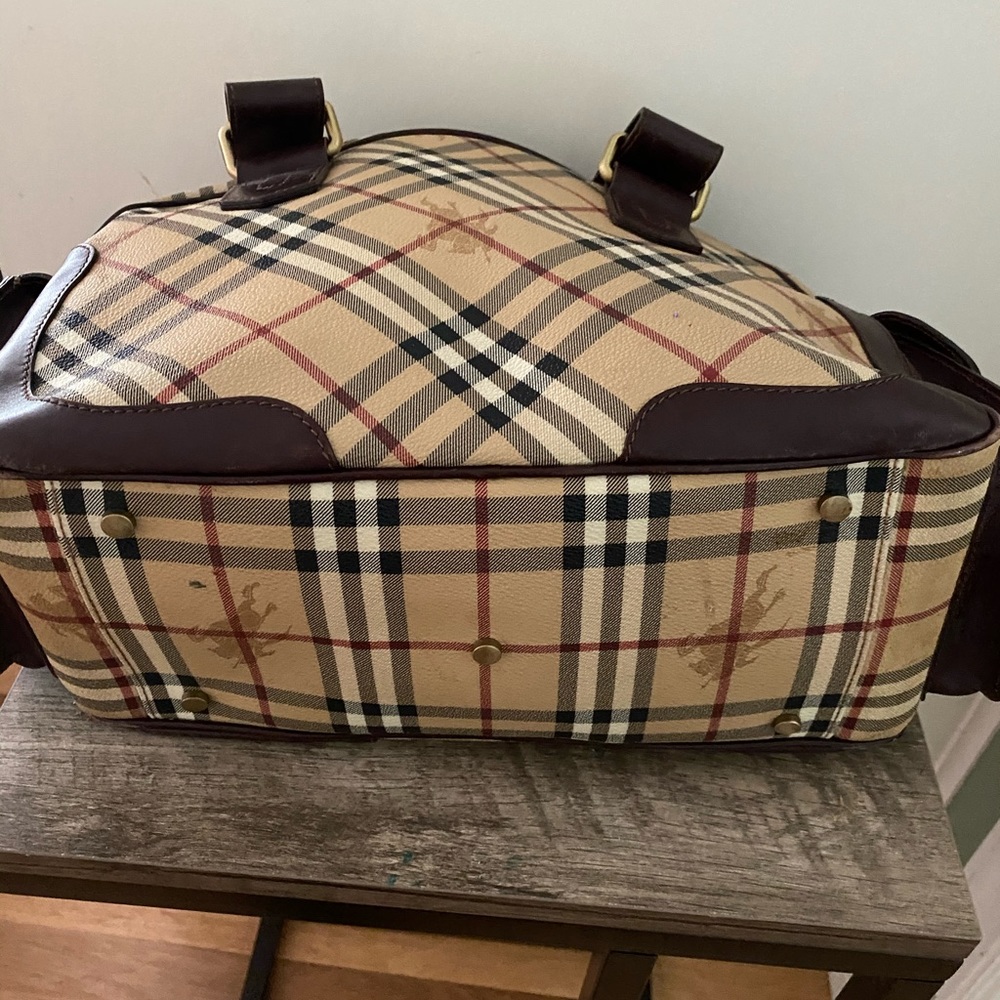Burberry London Haymarket nova plaid tote handbag - Picture 9 of 11
